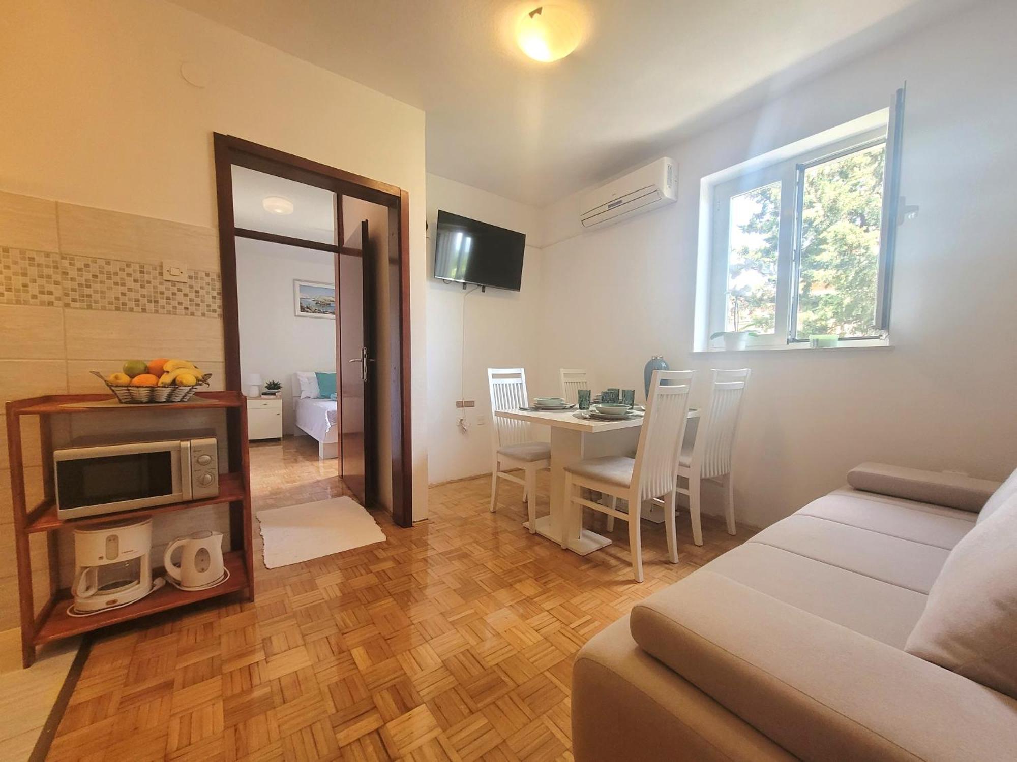 Apartments Blazevic Omišalj المظهر الخارجي الصورة