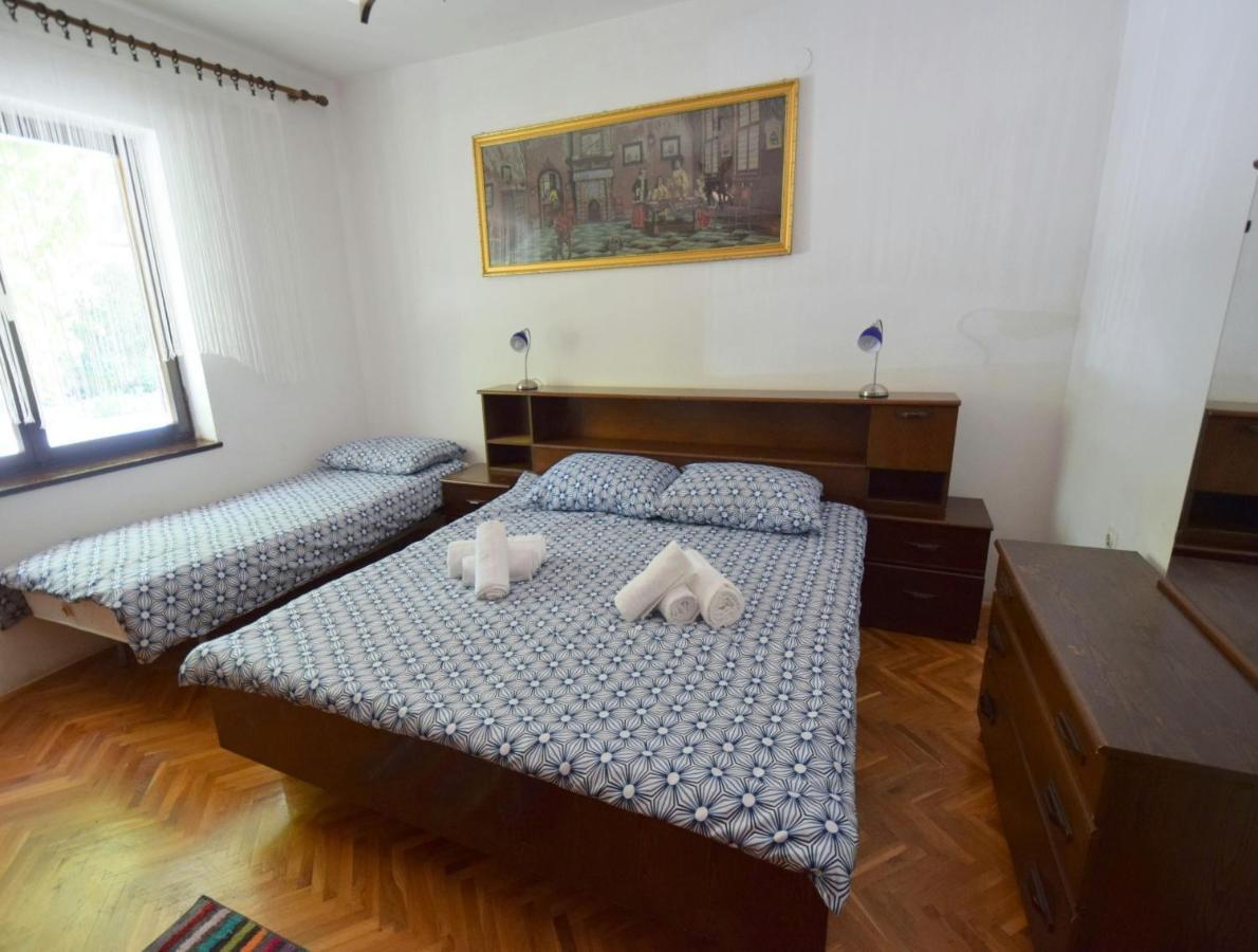 Apartments Blazevic Omišalj المظهر الخارجي الصورة