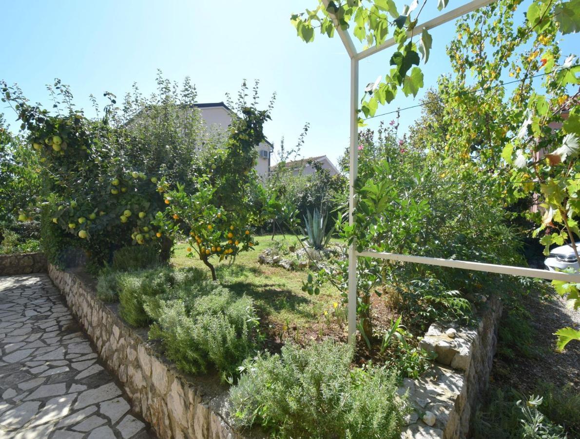 Apartments Blazevic Omišalj المظهر الخارجي الصورة